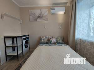 Студия квартира, посуточно, 13м2, 2/5 этаж