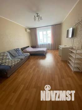 1-к квартира, посуточно, 55м2, 10/18 этаж