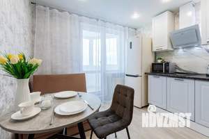 1-к квартира, посуточно, 42м2, 1/1 этаж