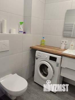 Студия квартира, посуточно, 34м2, 18/25 этаж