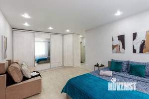 1-к квартира, посуточно, 39м2, 10/11 этаж