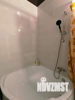 Студия квартира, посуточно, 30м2, 11/18 этаж