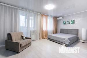 Студия квартира, посуточно, 32м2, 11/24 этаж