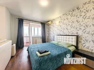 Студия квартира, посуточно, 52м2, 18/24 этаж