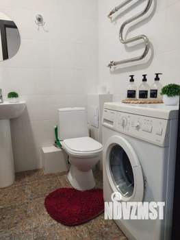 Студия квартира, посуточно, 30м2, 5/10 этаж