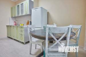 1-к квартира, посуточно, 44м2, 13/18 этаж