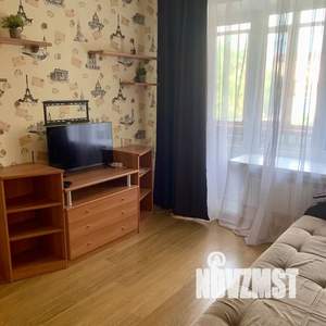 1-к квартира, посуточно, 35м2, 2/5 этаж