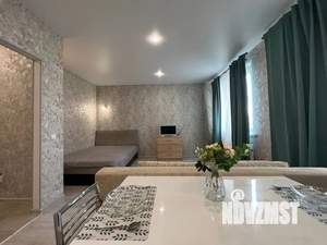 Студия квартира, посуточно, 35м2, 7/25 этаж