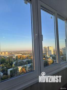 Студия квартира, посуточно, 35м2, 20/25 этаж