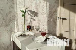 1-к квартира, посуточно, 42м2, 10/10 этаж