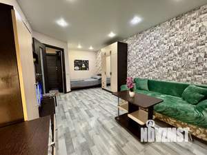 1-к квартира, посуточно, 35м2, 3/10 этаж