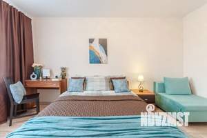 1-к квартира, посуточно, 38м2, 4/10 этаж