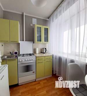 2-к квартира, посуточно, 50м2, 1/1 этаж