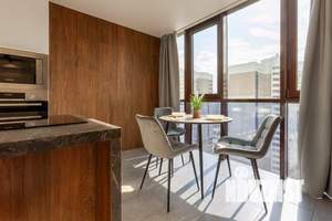 1-к квартира, посуточно, 43м2, 1/1 этаж