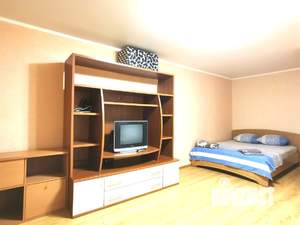 1-к квартира, посуточно, 40м2, 1/5 этаж