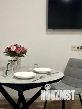 Студия квартира, посуточно, 35м2, 1/2 этаж