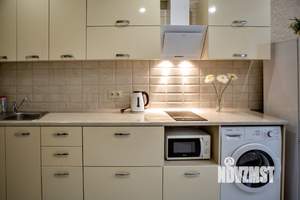 1-к квартира, посуточно, 42м2, 7/17 этаж