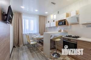 1-к квартира, посуточно, 46м2, 1/1 этаж