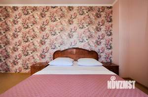 3-к квартира, посуточно, 130м2, 1/1 этаж