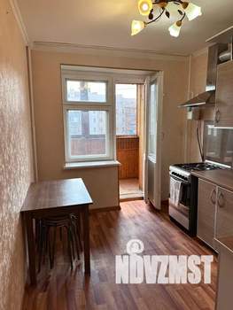 1-к квартира, посуточно, 44м2, 9/10 этаж