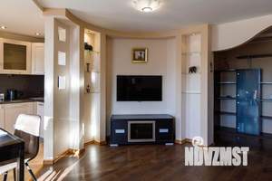 1-к квартира, посуточно, 46м2, 1/1 этаж