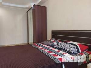 1-к квартира, посуточно, 32м2, 1/1 этаж