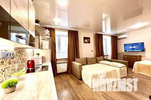 1-к квартира, посуточно, 36м2, 6/18 этаж