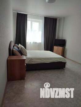 1-к квартира, посуточно, 37м2, 1/1 этаж