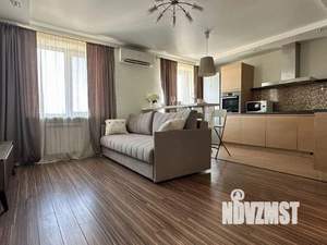 1-к квартира, посуточно, 54м2, 1/1 этаж