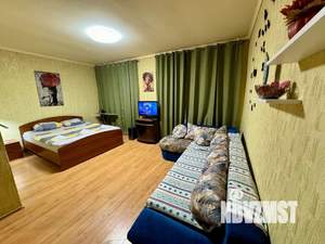 1-к квартира, посуточно, 40м2, 1/2 этаж