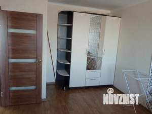 1-к квартира, посуточно, 35м2, 3/3 этаж