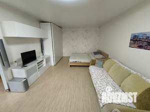 1-к квартира, посуточно, 40м2, 4/10 этаж