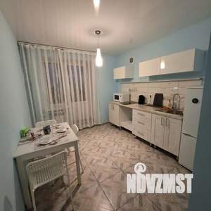 1-к квартира, посуточно, 38м2, 15/16 этаж