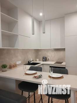 Студия квартира, посуточно, 27м2, 2/10 этаж