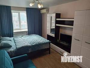 1-к квартира, посуточно, 45м2, 1/1 этаж