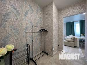 Студия квартира, посуточно, 35м2, 7/25 этаж