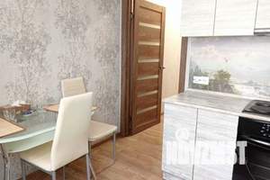 1-к квартира, посуточно, 40м2, 8/25 этаж