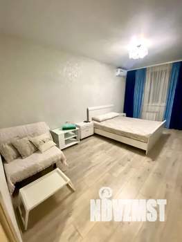 1-к квартира, посуточно, 42м2, 10/24 этаж