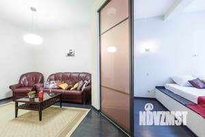 Студия квартира, посуточно, 50м2, 4/13 этаж