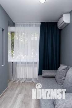 1-к квартира, посуточно, 41м2, 1/10 этаж