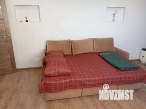 1-к квартира, посуточно, 40м2, 8/21 этаж