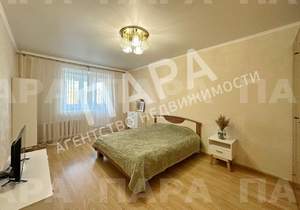 1-к квартира, на длительный срок, 52м2, 7/17 этаж