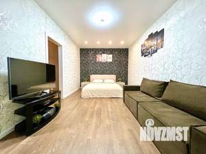 1-к квартира, посуточно, 50м2, 1/1 этаж