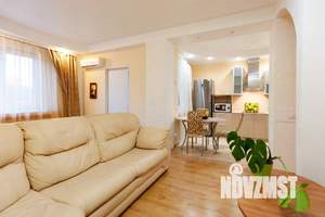1-к квартира, посуточно, 47м2, 1/1 этаж