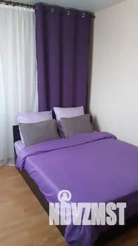 1-к квартира, посуточно, 40м2, 18/19 этаж