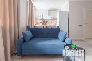 Студия квартира, посуточно, 39м2, 2/15 этаж