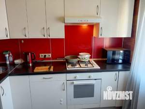 1-к квартира, посуточно, 31м2, 10/10 этаж