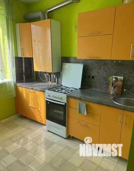 1-к квартира, посуточно, 32м2, 3/3 этаж