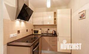 2-к квартира, посуточно, 50м2, 1/1 этаж