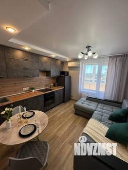 1-к квартира, посуточно, 42м2, 1/1 этаж